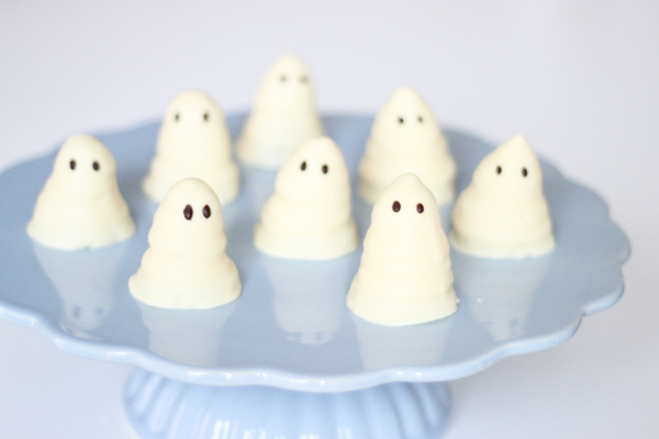 Halloween flødeboller spøgelser lakrids hvid chokolade